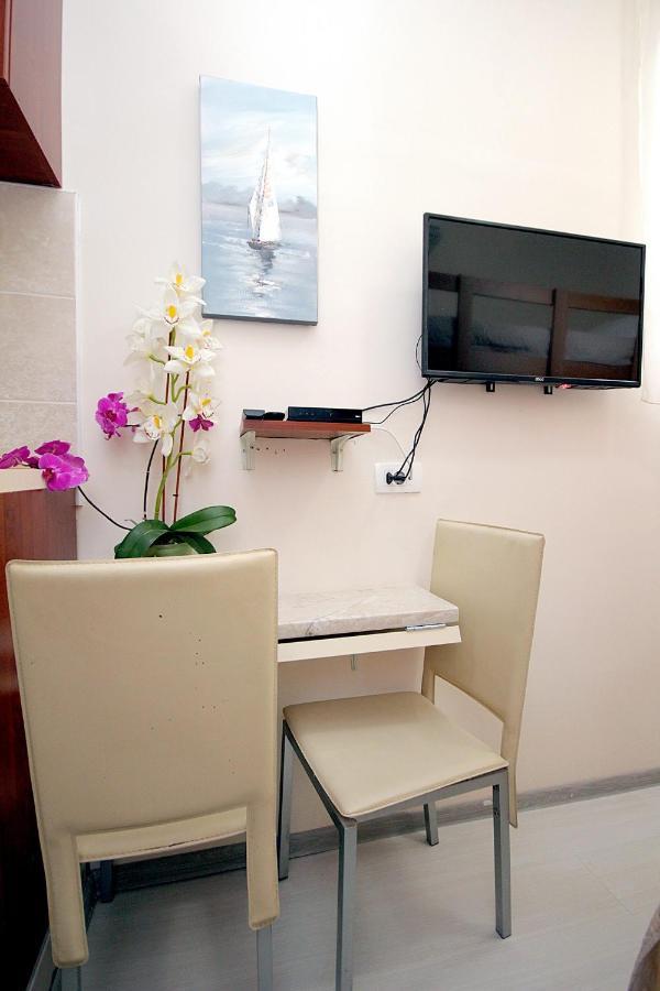 Studio Apartman Sveti Stefan Daire Dış mekan fotoğraf