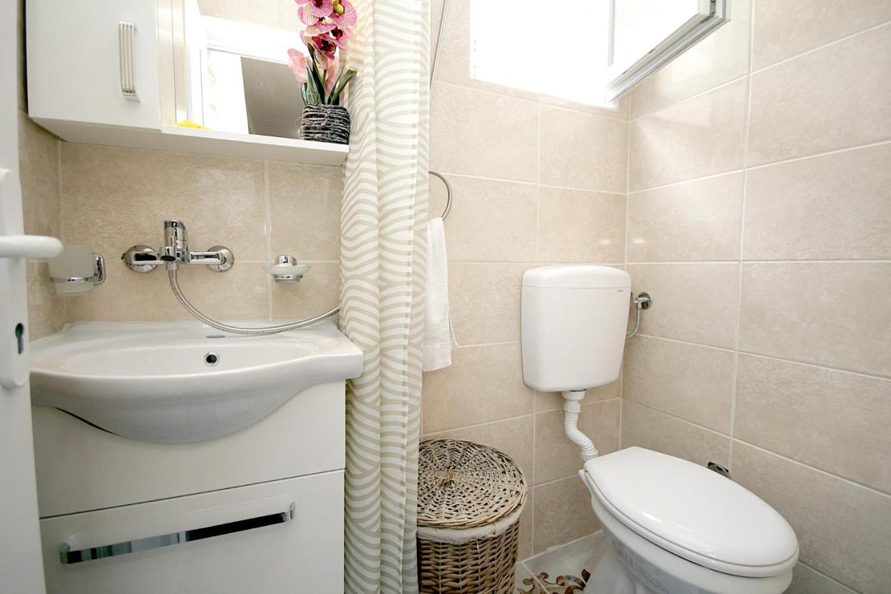Studio Apartman Sveti Stefan Daire Dış mekan fotoğraf